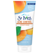St. Ives Facial Scrub Med Apricot  5oz